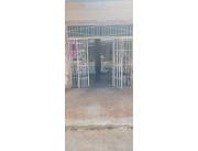 ALQUILO SALON COMERCIAL + VIVIENDA - FERNANDO DE LA MORA ZONA NORTE