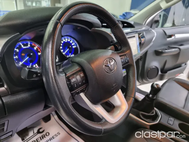 Toyota Hilux 2018 — foto 7