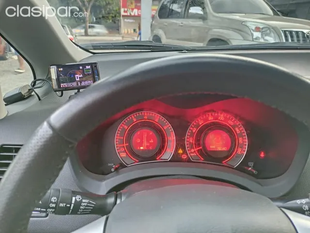 Toyota Auris 2010 — foto 3