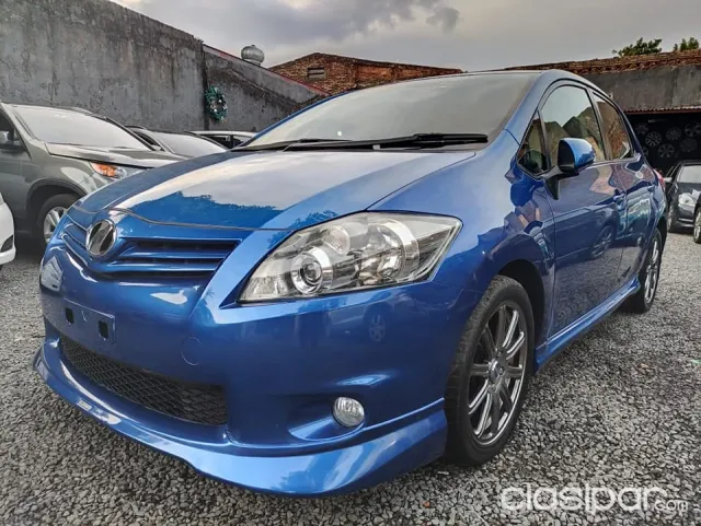 Toyota Auris 2010 — foto 7
