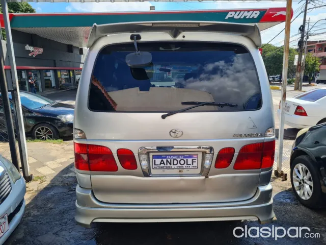 Toyota Gran Via Unico Dueño 2001 — foto 4