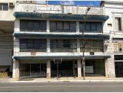 Edificio en venta sobre la calle 25 de mayo. Asunción