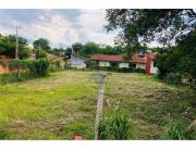 terreno en laurelty luque