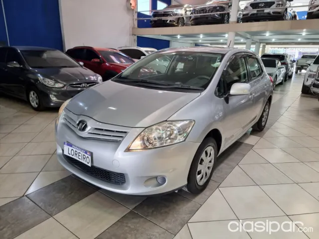 Toyota Auris 2010 — foto 4