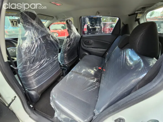 Toyota Vitz 2014 — foto 5