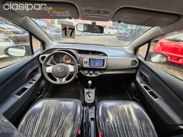 Toyota Vitz 2014 — foto 7