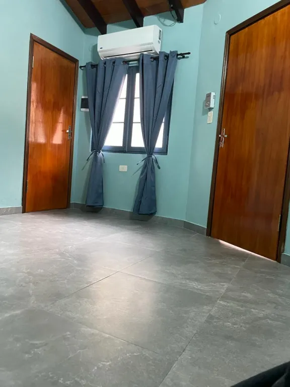 ZONA CENTENARIO - ALQUILO HERMOSO MONOAMBIENTE - HABITACIONAL LAS 3 MARIAS — foto 2