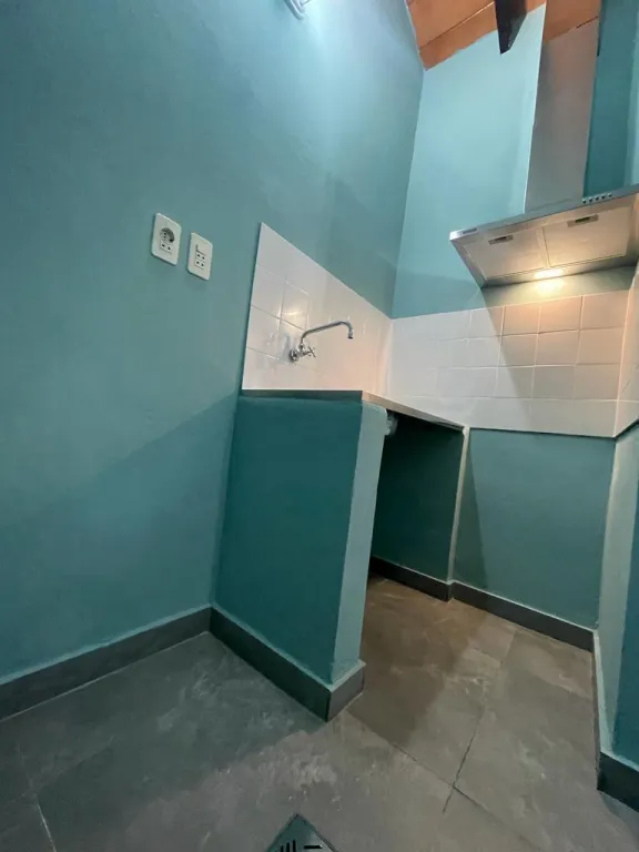 ZONA CENTENARIO - ALQUILO HERMOSO MONOAMBIENTE - HABITACIONAL LAS 3 MARIAS — foto 3