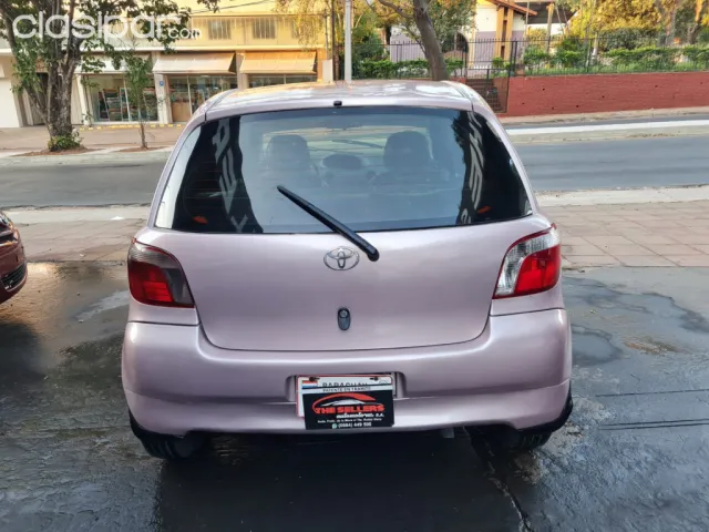 Toyota Vitz 2000 — foto 8