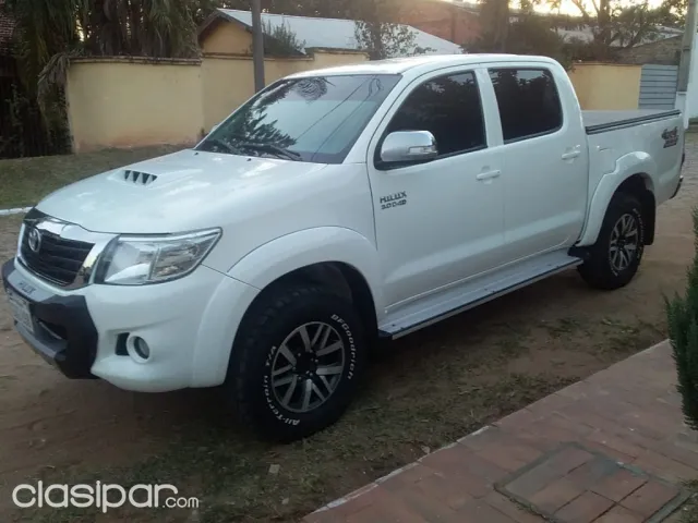 Toyota Hilux 2014 — foto 3