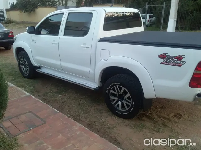 Toyota Hilux 2014 — foto 4