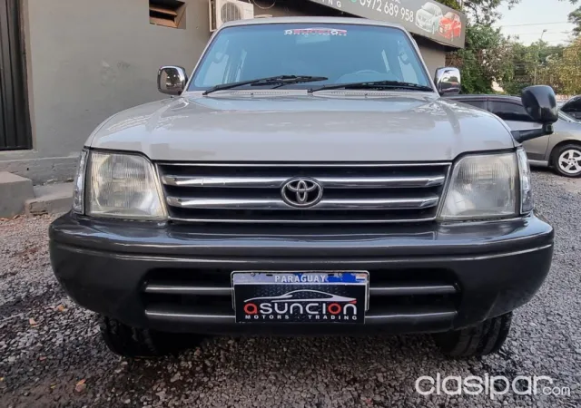 Toyota Land Cruiser 1996 - foto 2