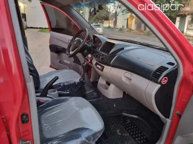 Mitsubishi Pajero Io 2015 — foto 4