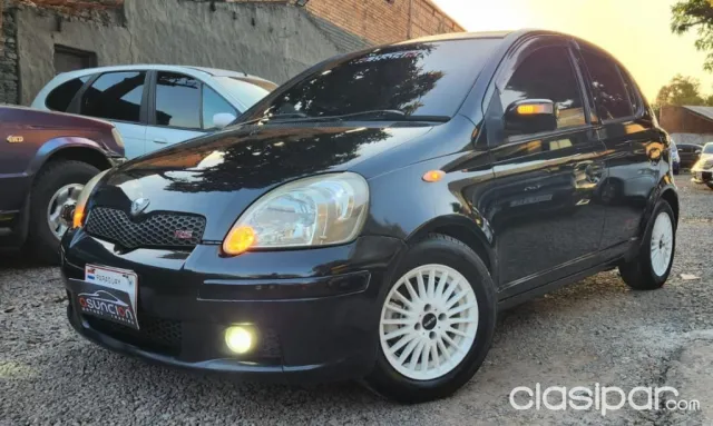 Toyota Vitz 2003 - foto 8