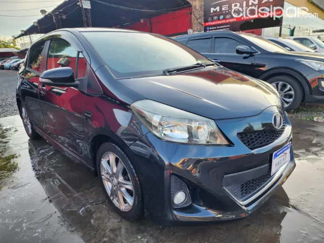 Toyota Vitz 2012 — foto 7