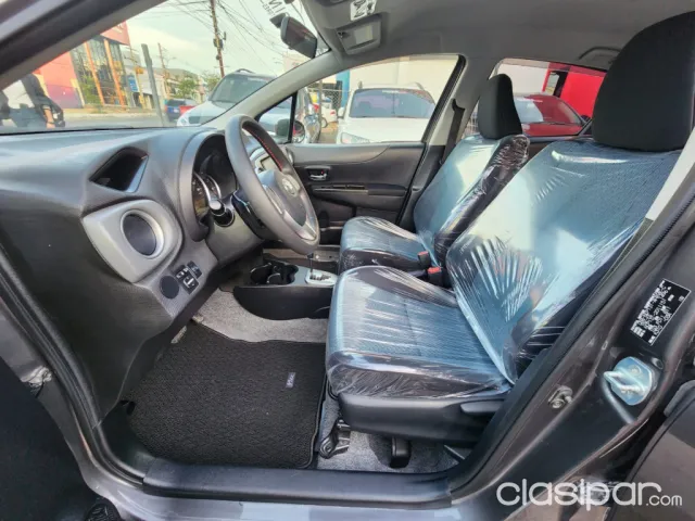 Toyota Vitz 2012 - foto 8