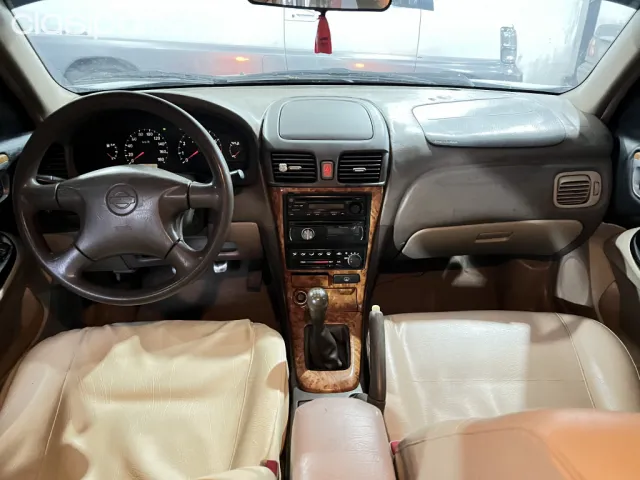 Nissan Sylphy Año 2002 - foto 8