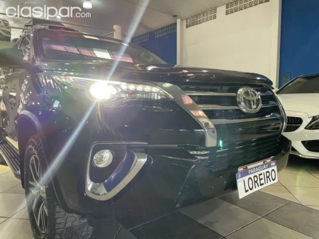 Toyota Fortuner 2018 — foto 7