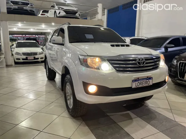 Toyota Fortuner 2014 - foto 2