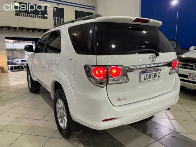 Toyota Fortuner 2014 - foto 8
