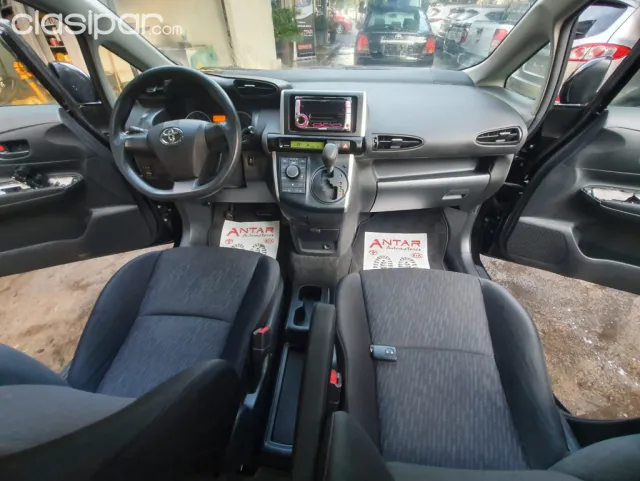 Toyota Wish 2009 — foto 6