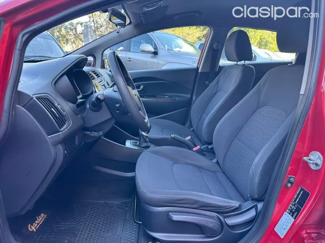 Kia Rio 2016 — foto 6