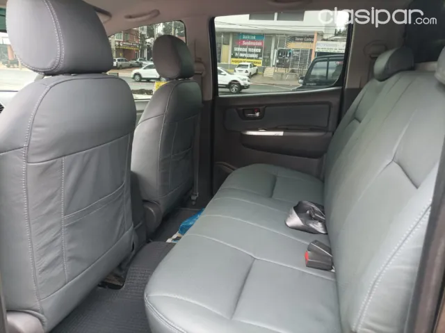Toyota Hilux 2014 — foto 4