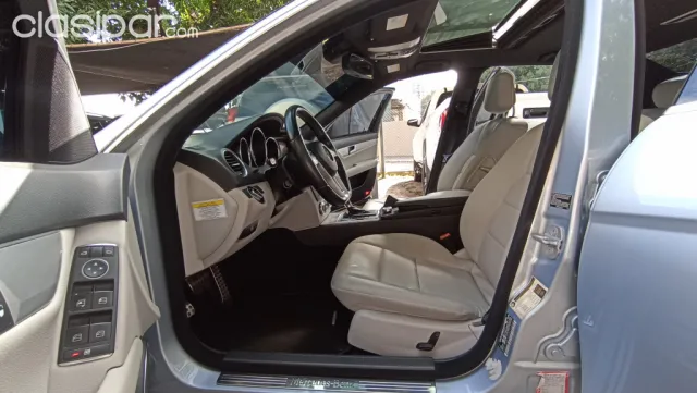 Mercedes-Benz C250 2013 — foto 4