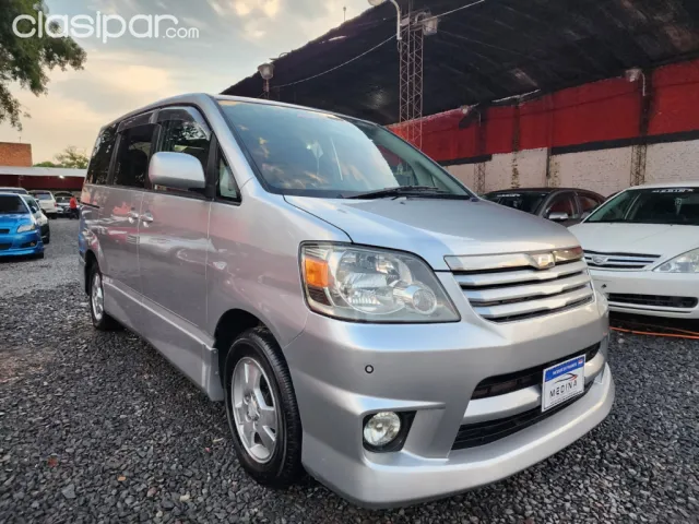 Toyota Noah 2003 — foto 6