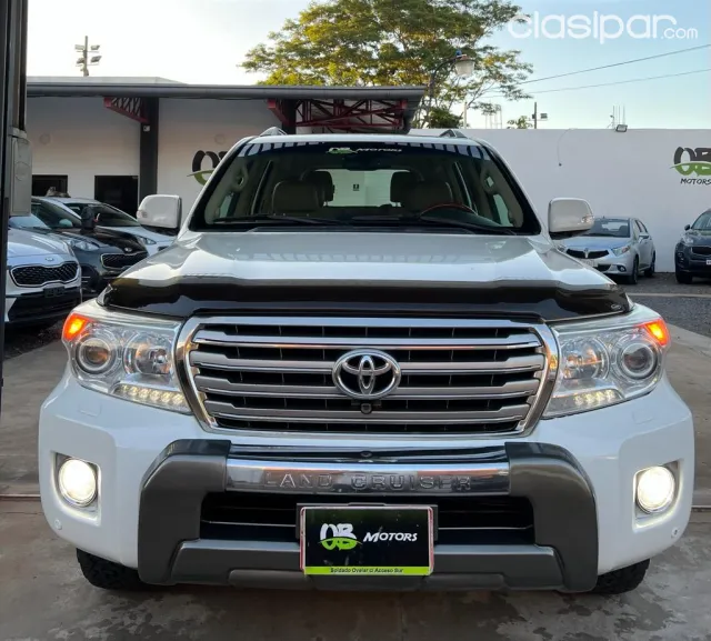 Toyota Land Cruiser 2013 - foto 2