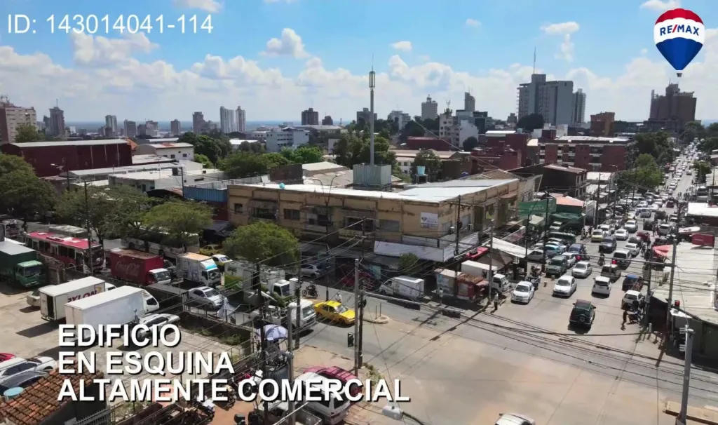 Vendo Edificio en la mejor esquina del Mercado 4 — foto 2