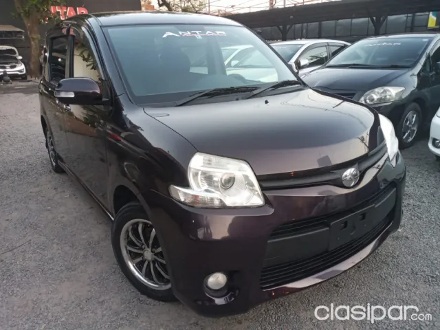 Toyota Sienta 2012 - foto 2