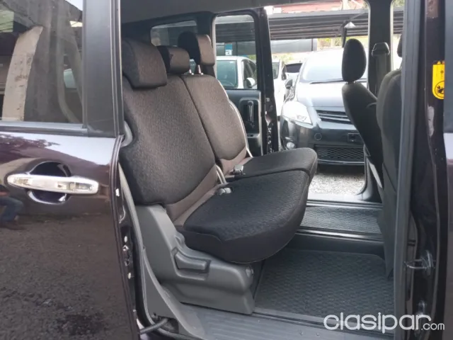 Toyota Sienta 2012 — foto 4