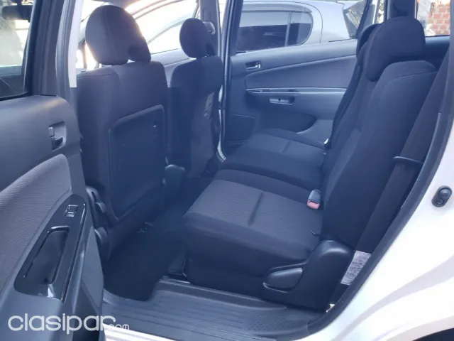 Toyota Wish 2003 — foto 4