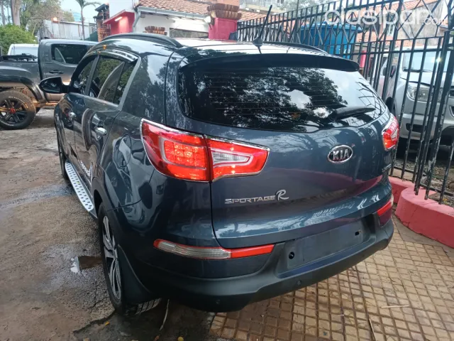Kia Sportage 2012 - foto 8