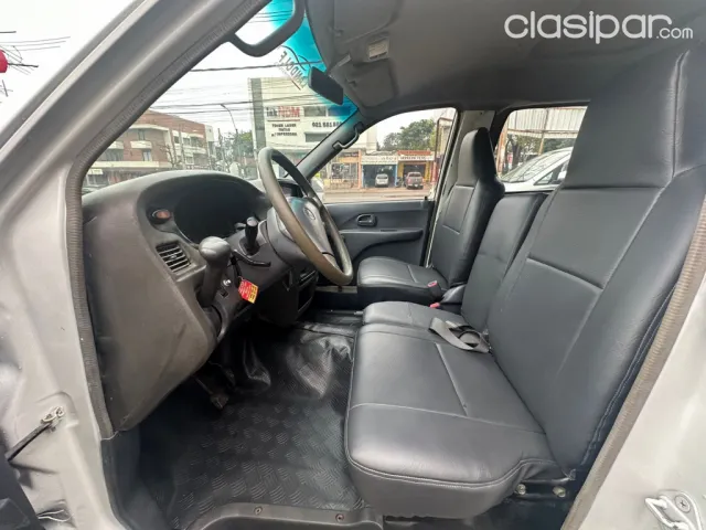Toyota Noah 2001 — foto 6