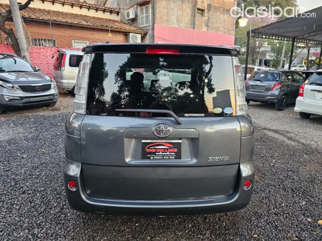 Toyota Sienta 2012 — foto 5