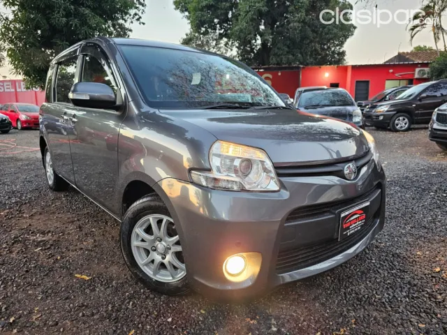 Toyota Sienta 2012 - foto 8