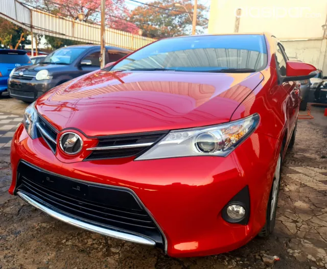 Toyota Auris 2013 — foto 5