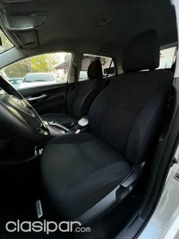 Toyota Auris 2007 — foto 5