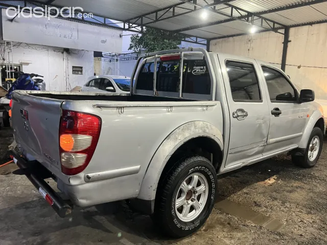 Isuzu No especificado 2011 — foto 7