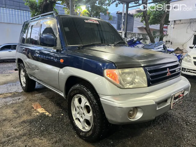 Mitsubishi Pajero Io 2000 — foto 2