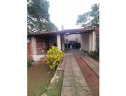 Vendo casa en Villa Elisa