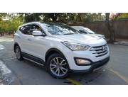 VENDO HYUNDAI SANTA FE RECIEN IMPORT SIN USO EN PY AÑO 2013 MOTOR DIESEL