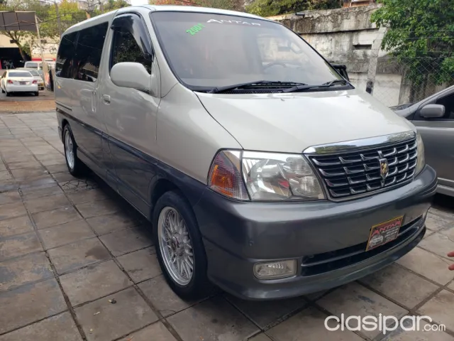 Toyota Hiace 2001 — foto 4