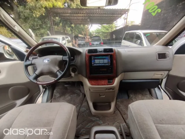 Toyota Hiace 2001 — foto 7