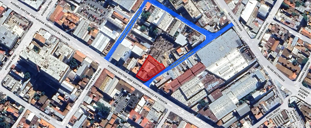 Vendo Inmueble Comercial en el Corazon mismo del Mercado 4, precio a conversar — foto 2