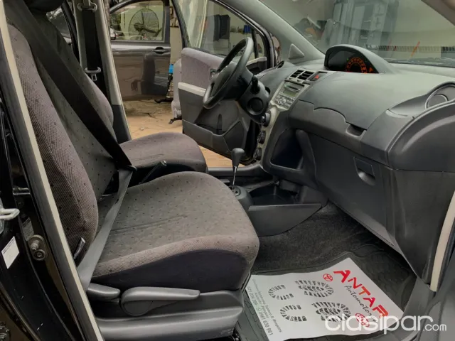 Toyota Vitz 2008 — foto 8