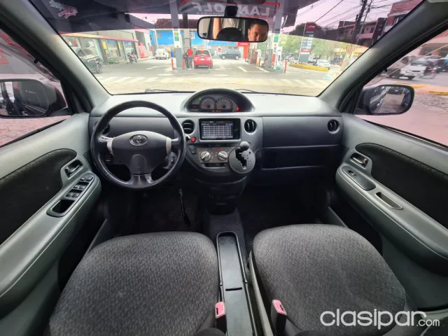 Toyota Sienta 2011 — foto 7