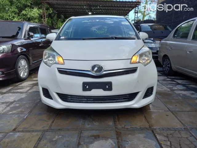 Toyota New Ractis 2011 - foto 2